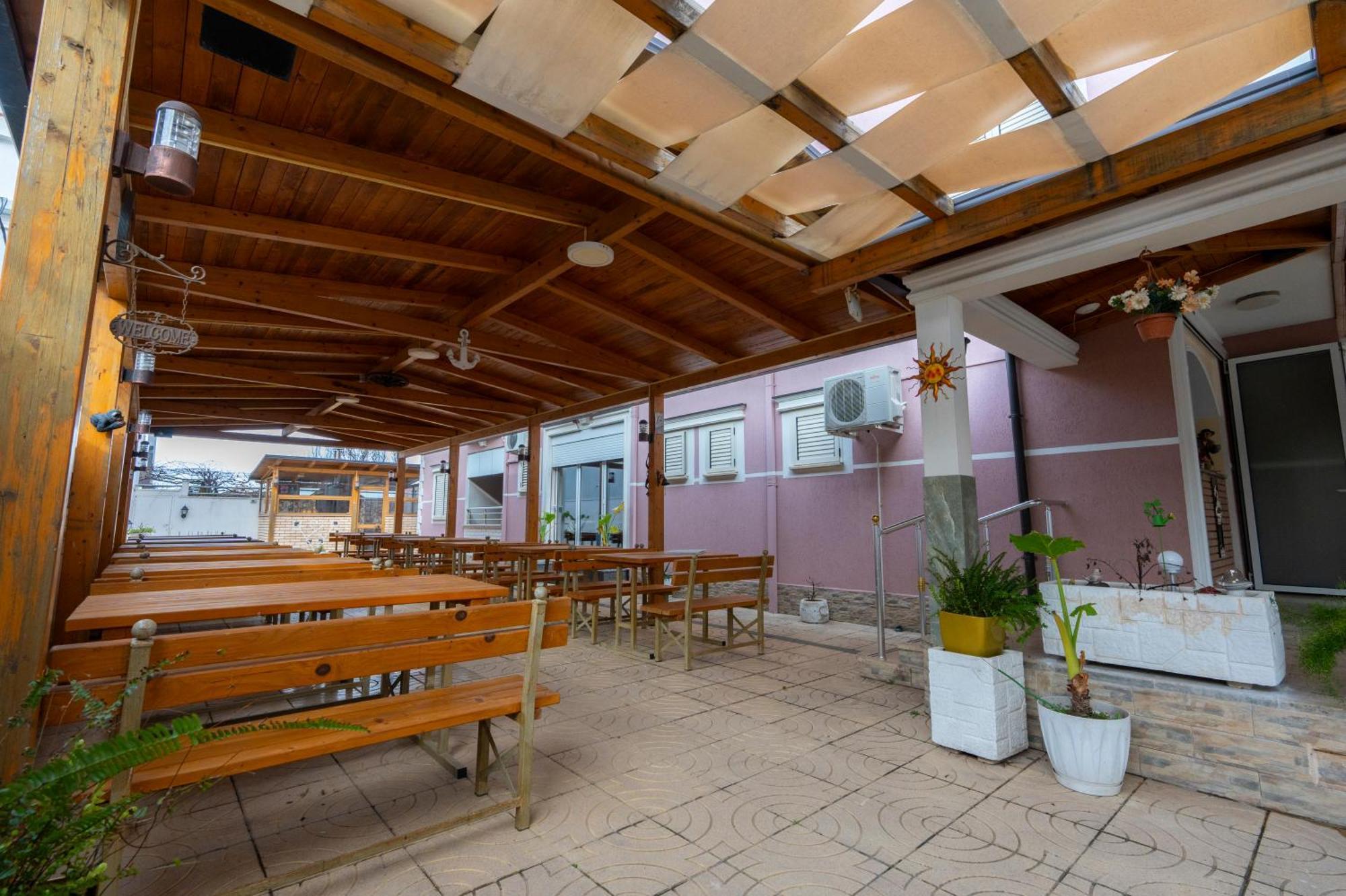 Hotel Albania Velipoje Ngoại thất bức ảnh
